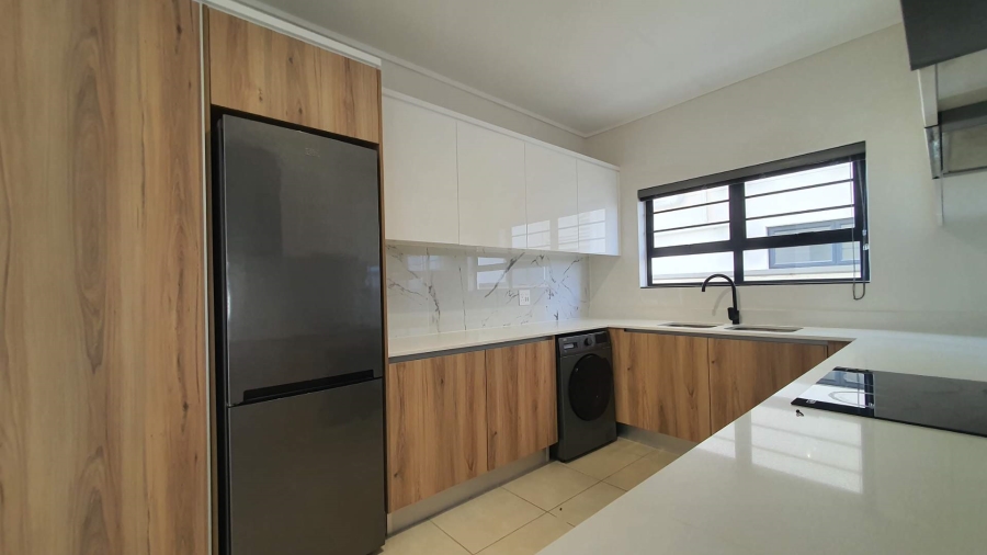 To Let 3 Bedroom Property for Rent in Sandown Western Cape